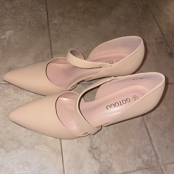 Women's Closed Toe Heel Pumps size 9.5 - Picture 9 of 12
